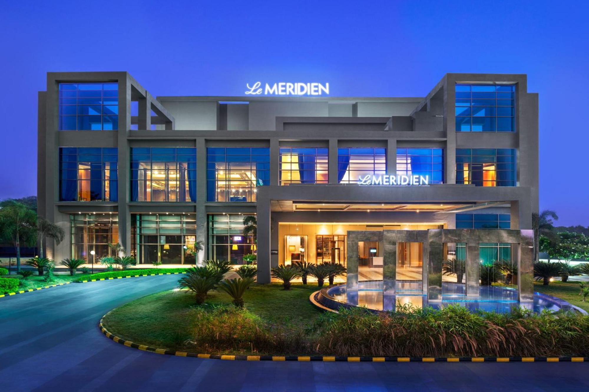 Le Meridien Nagpur Hotel Exterior photo