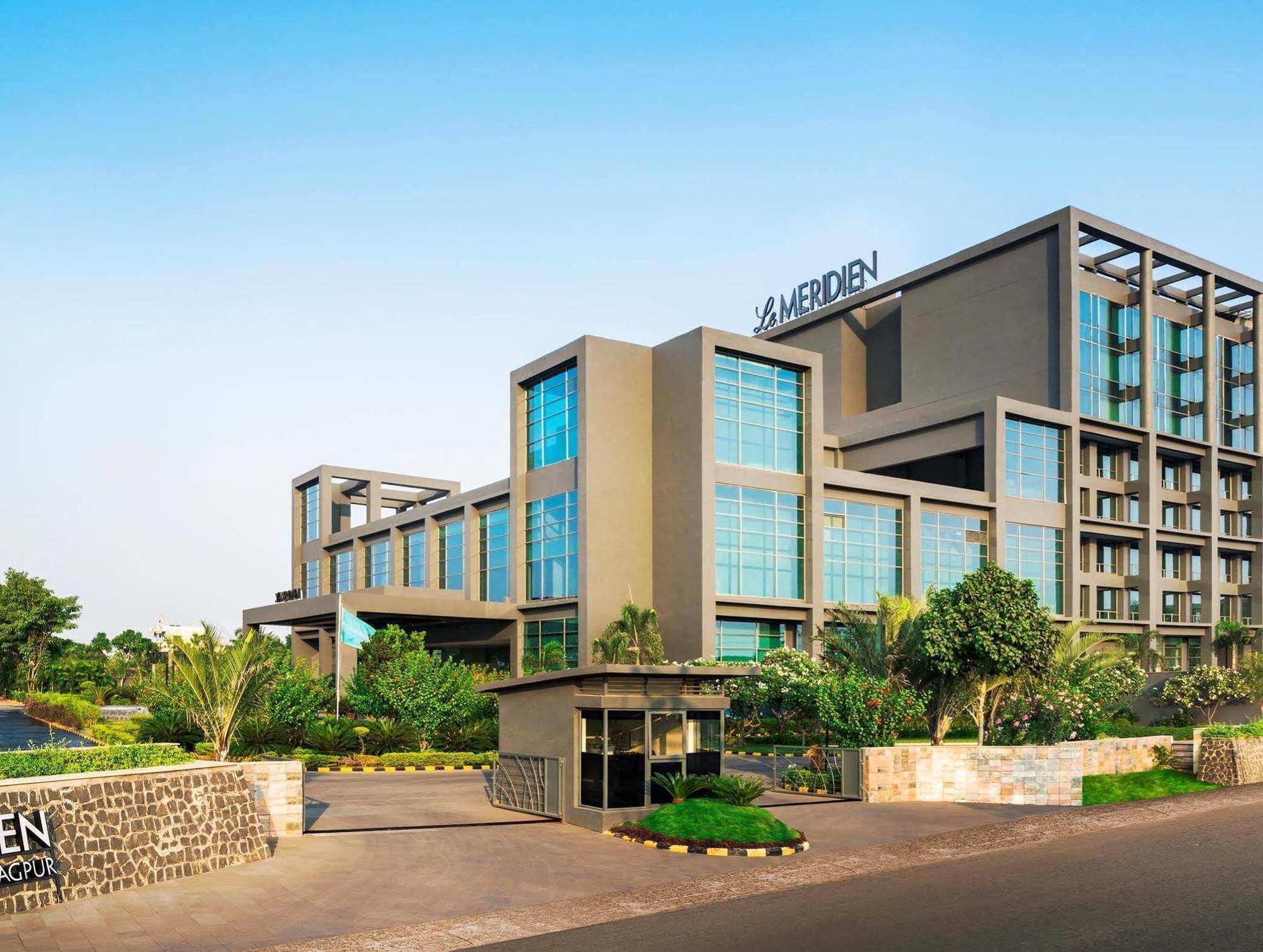 Le Meridien Nagpur Hotel Exterior photo